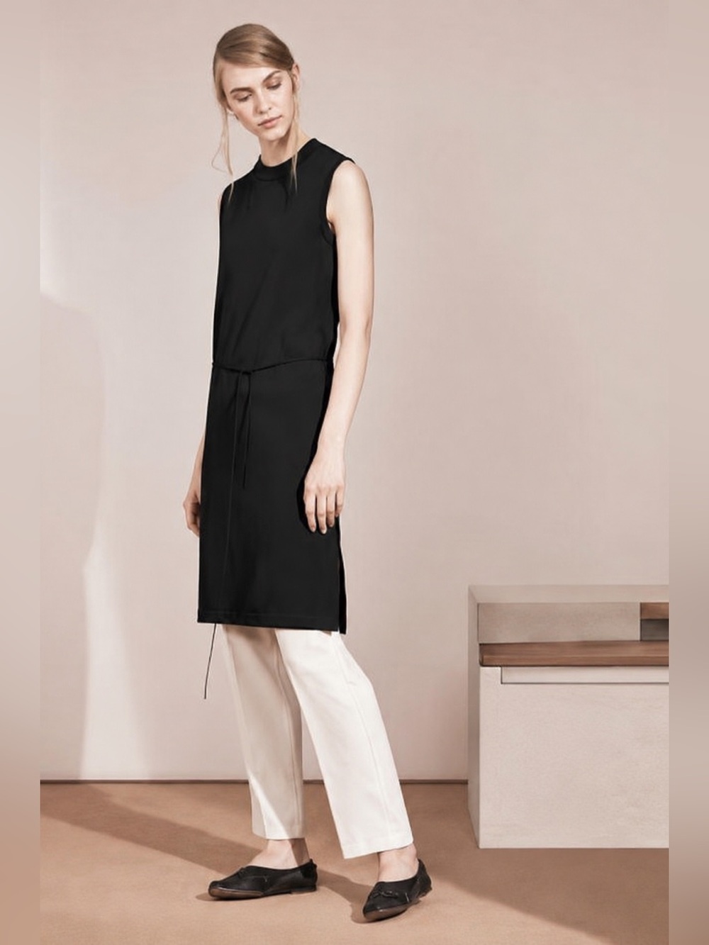Aritzia Babaton Black Knit Isaac Dress